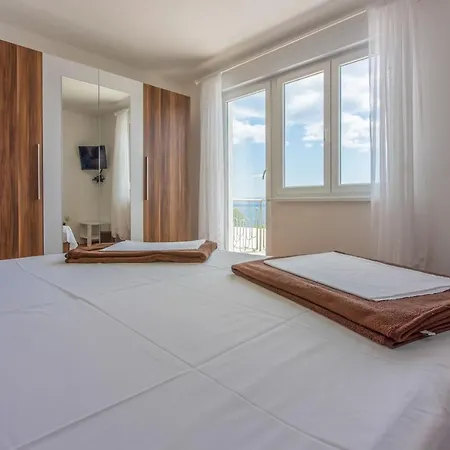 Lory Appartement Dramalj