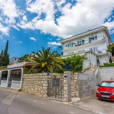 Apartman Lory