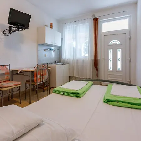 Apartment Lory Dramalj